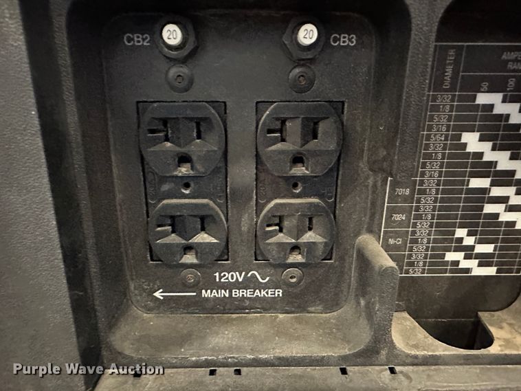 image for item LT9528 2008 Miller Bobcat 250  welder/generator