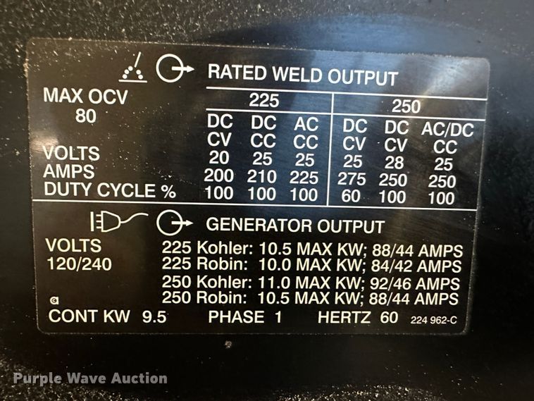 image for item LT9528 2008 Miller Bobcat 250  welder/generator