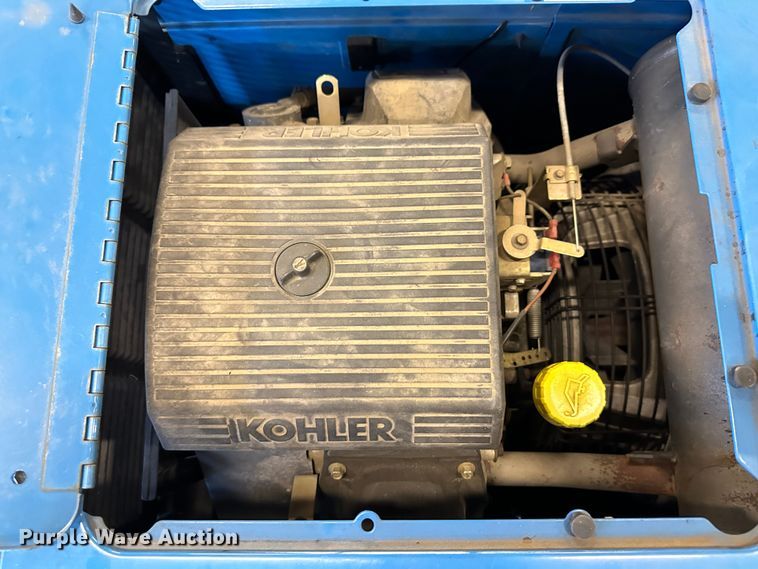 image for item LT9528 2008 Miller Bobcat 250  welder/generator