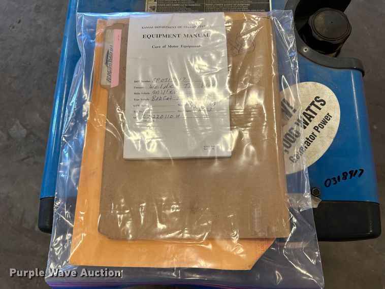 image for item LT9528 2008 Miller Bobcat 250  welder/generator