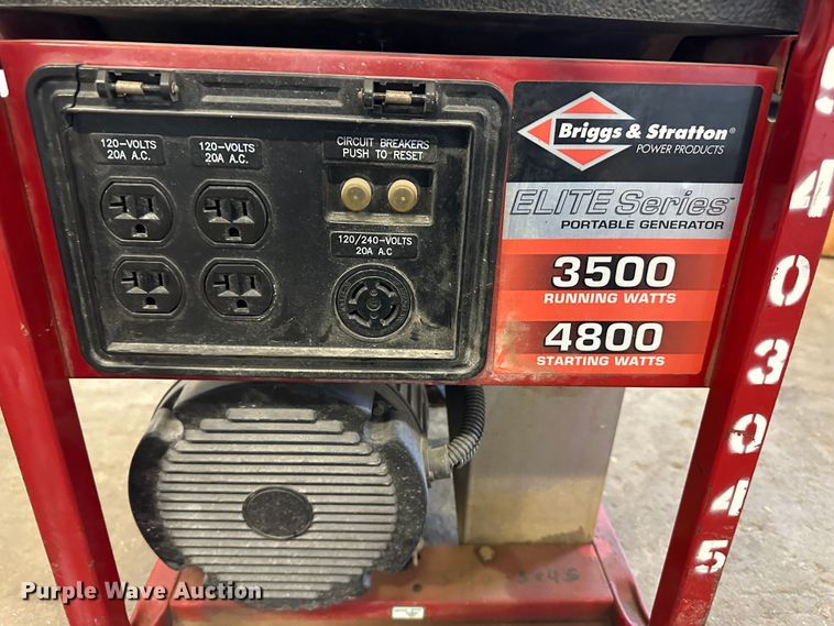 image for item LT9530 2005 Briggs & Stratton 0302-3500W  generator