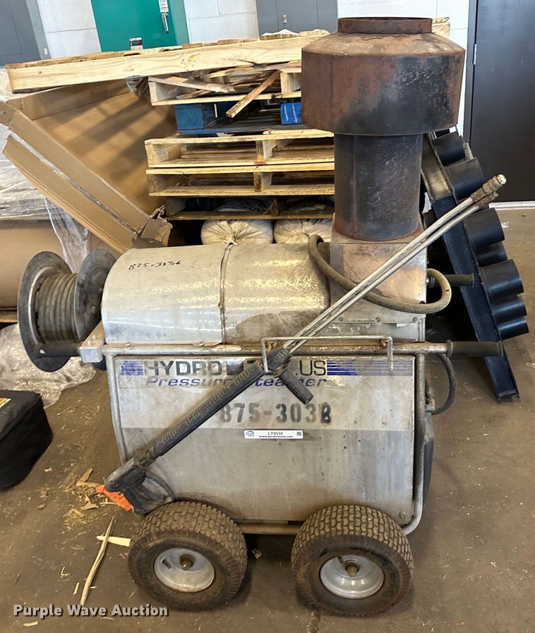 image for item LT9532 Hydro Tek HD20004E2G  pressure washer