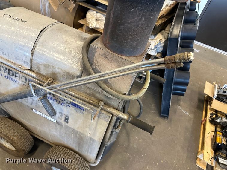 image for item LT9532 Hydro Tek HD20004E2G  pressure washer