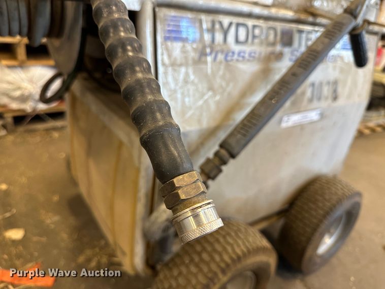 image for item LT9532 Hydro Tek HD20004E2G  pressure washer