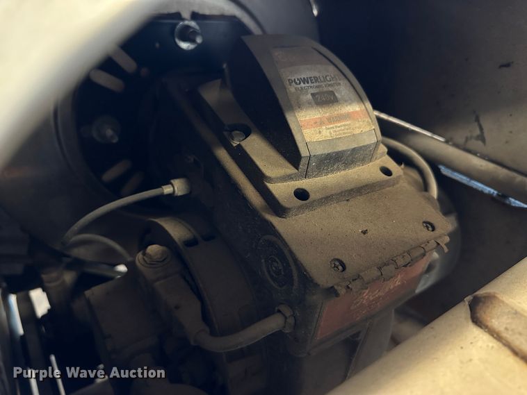 image for item LT9532 Hydro Tek HD20004E2G  pressure washer