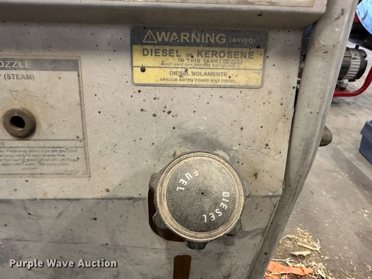 image for item LT9532 Hydro Tek HD20004E2G  pressure washer