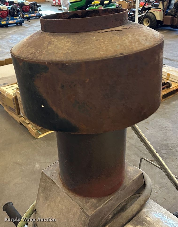 image for item LT9532 Hydro Tek HD20004E2G  pressure washer