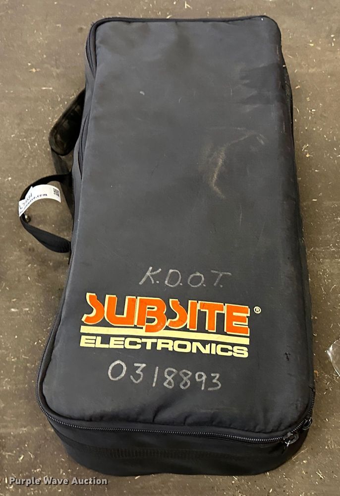 image for item LT9534 Subsite Electronics  utility locator