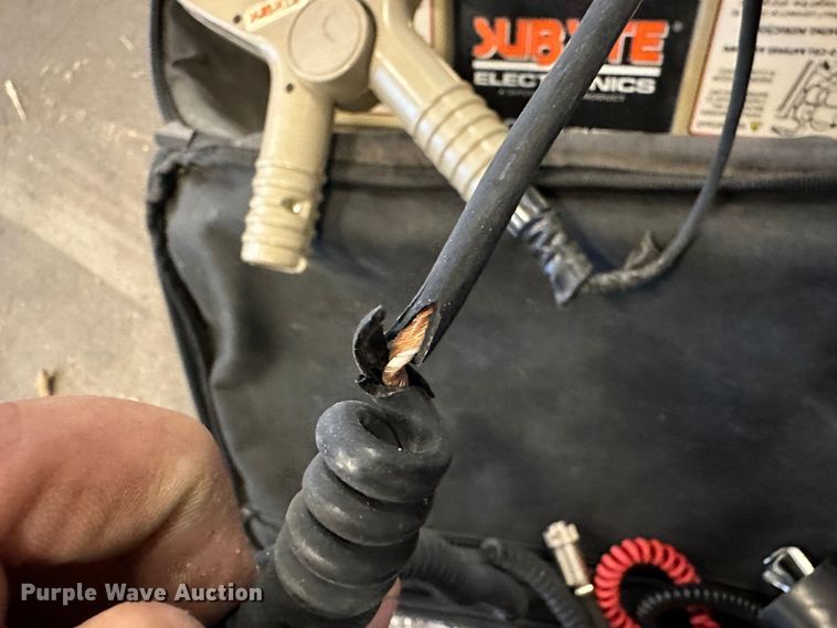 image for item LT9534 Subsite Electronics  utility locator