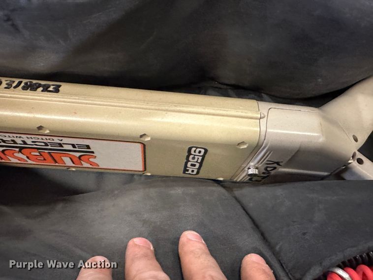 image for item LT9534 Subsite Electronics  utility locator