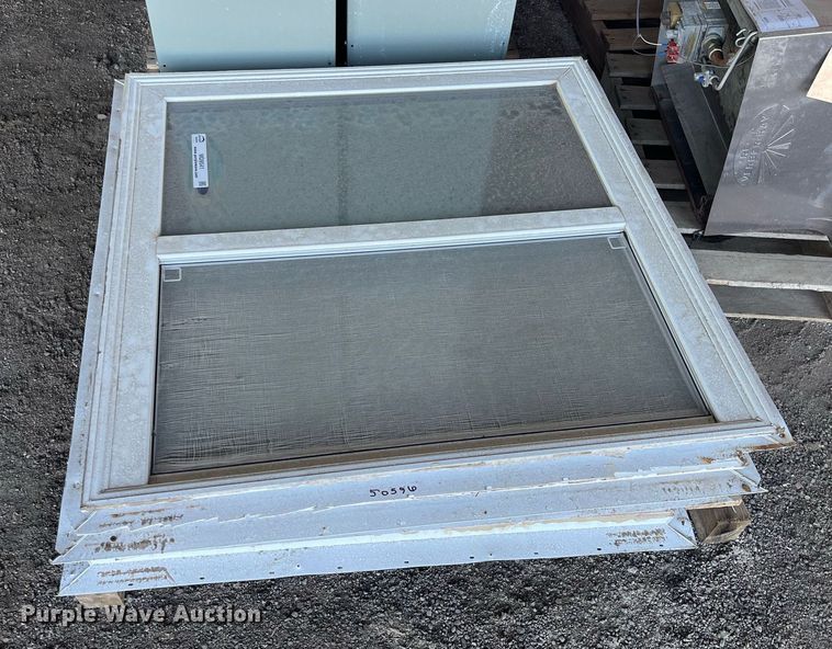 image for item MD9541 (4) windows