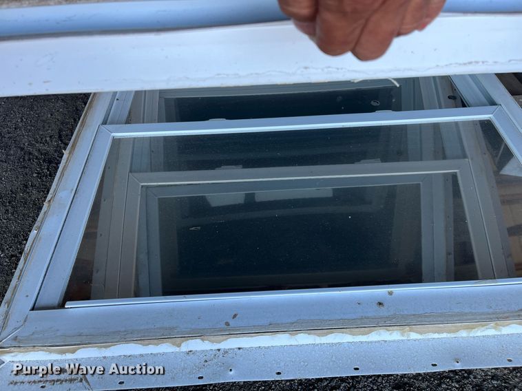 image for item MD9541 (4) windows