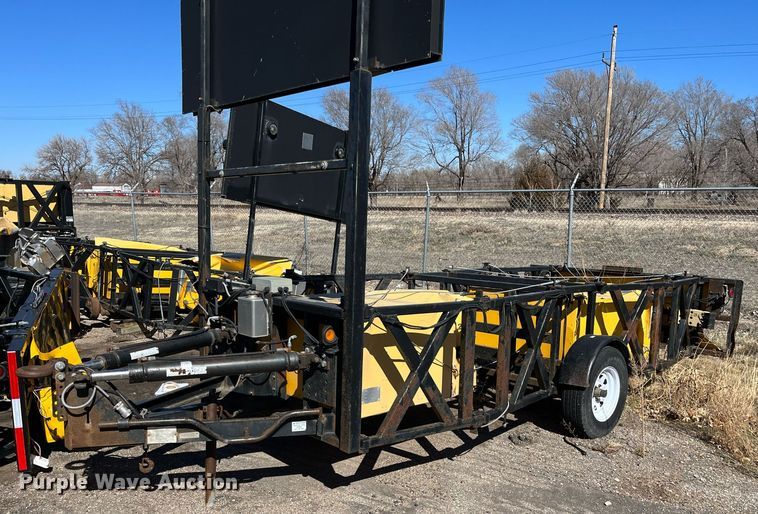 image for item MD9548 2006 Trinity Safe-Stop TMA9000  crash attenuator trailer