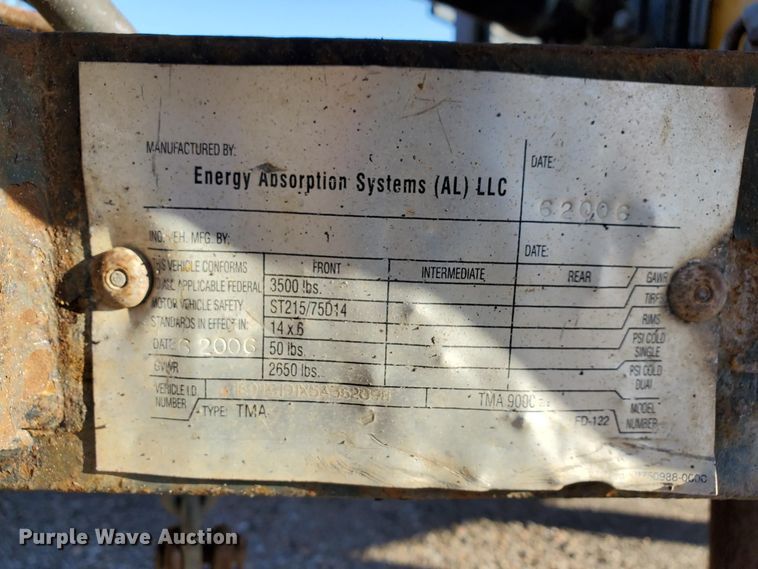 image for item MD9548 2006 Trinity Safe-Stop TMA9000  crash attenuator trailer