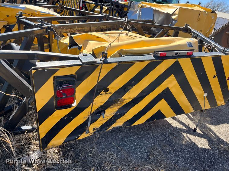 image for item MD9549 2008 Trinity Safe-Stop TMA9000  crash attenuator trailer