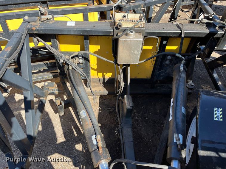 image for item MD9550 2011 Trinity Safe-Stop TMA9000  crash attenuator trailer