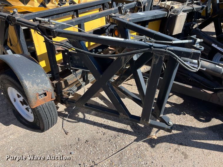 image for item MD9550 2011 Trinity Safe-Stop TMA9000  crash attenuator trailer