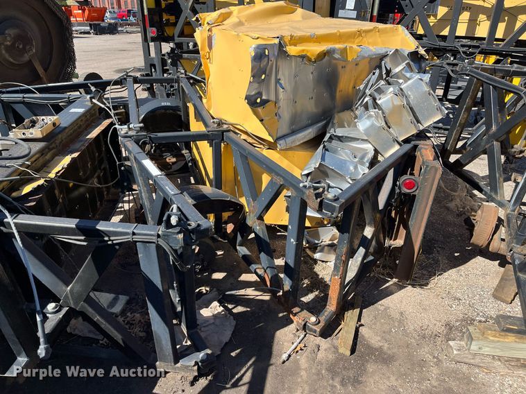 image for item MD9550 2011 Trinity Safe-Stop TMA9000  crash attenuator trailer