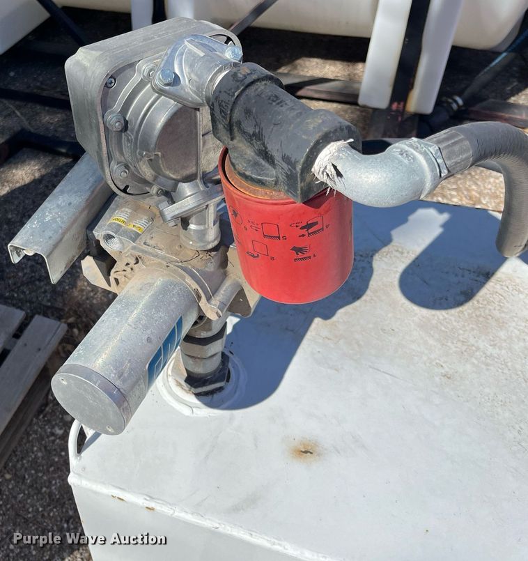 image for item MD9553 Weatherguard auxiliary fuel tank