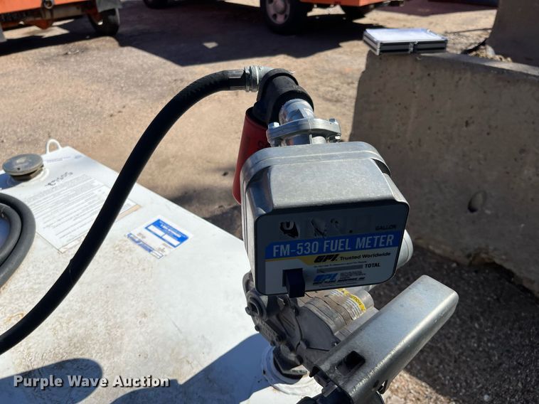 image for item MD9553 Weatherguard auxiliary fuel tank