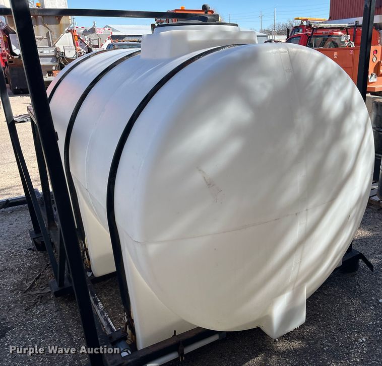 image for item MD9554 Salt brine tank