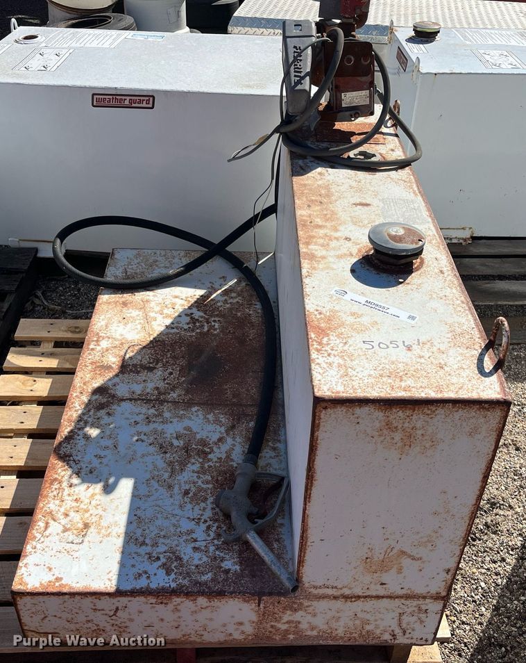 image for item MD9557 Weatherguard  L-shaped auxiliary fuel tank