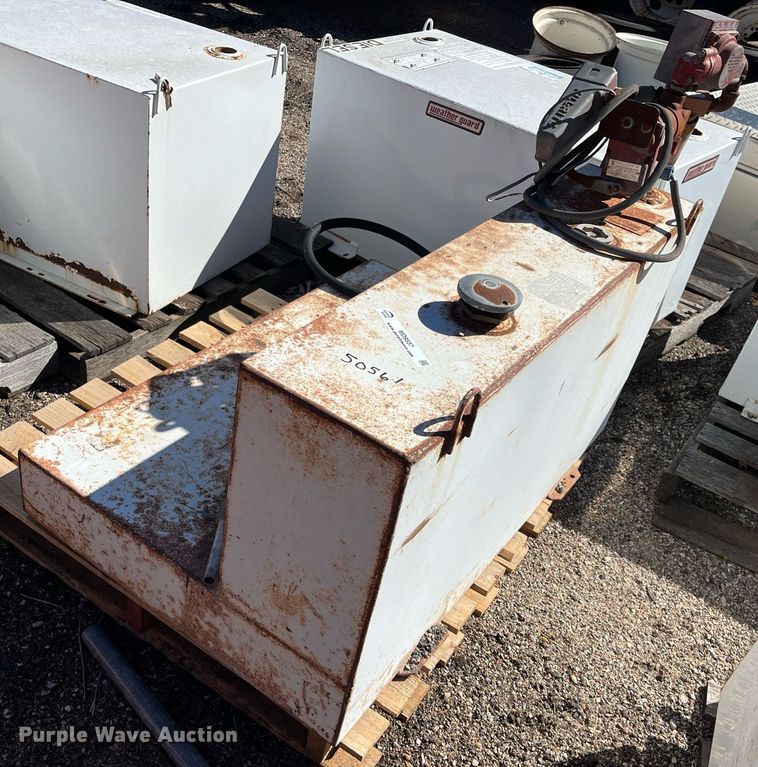 image for item MD9557 Weatherguard  L-shaped auxiliary fuel tank