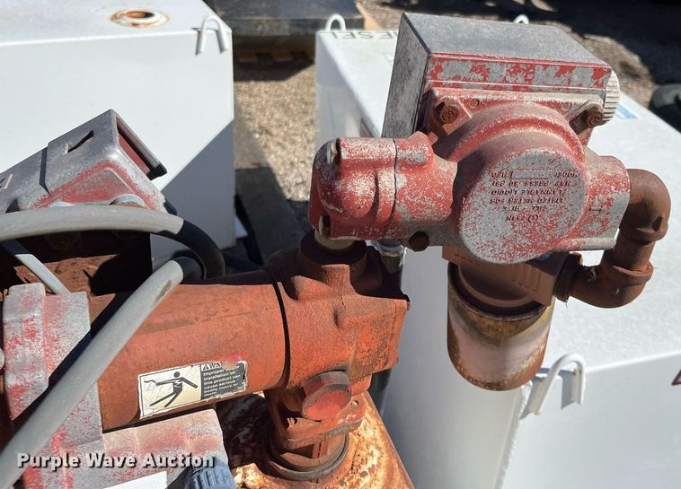 image for item MD9557 Weatherguard  L-shaped auxiliary fuel tank