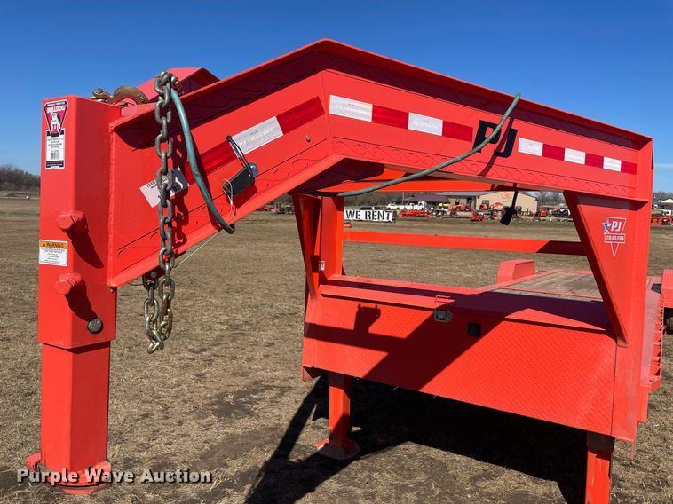 image for item DP3053 2020 P.J.  equipment trailer