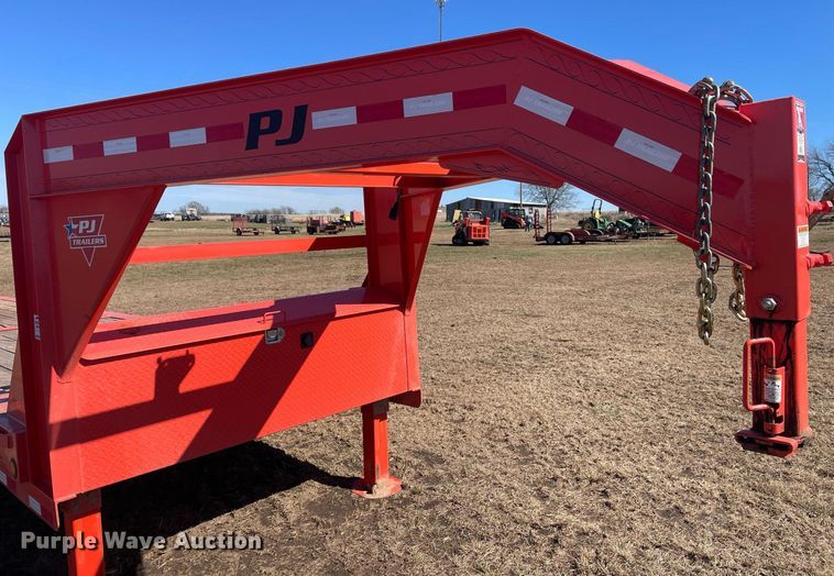 image for item DP3053 2020 P.J.  equipment trailer