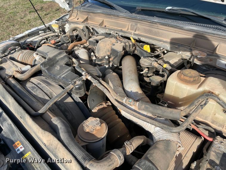 image for item DP3055 2012 Ford F250 Super Duty  SuperCab flatbed pickup truck