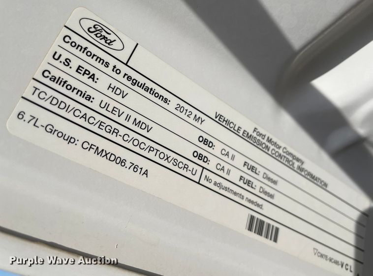 image for item DP3055 2012 Ford F250 Super Duty  SuperCab flatbed pickup truck