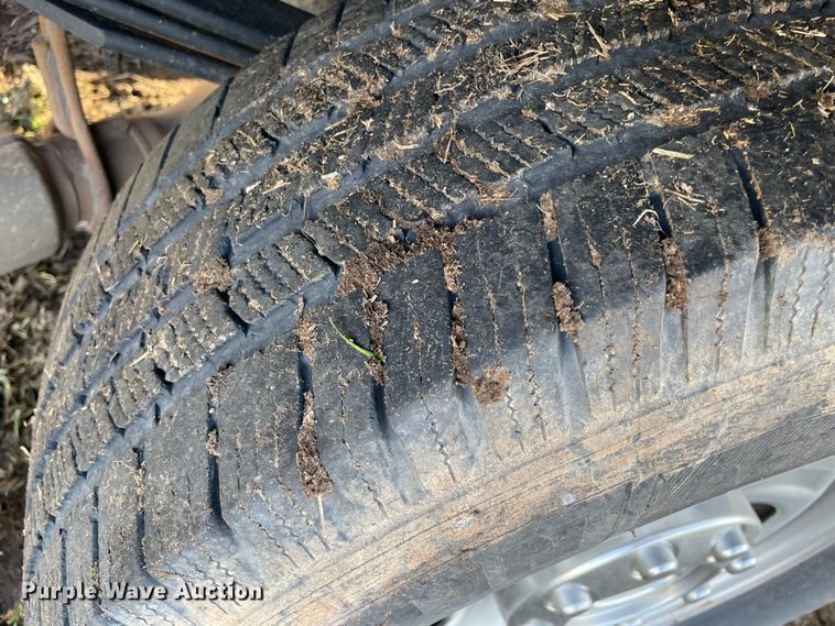 image for item DP3055 2012 Ford F250 Super Duty  SuperCab flatbed pickup truck