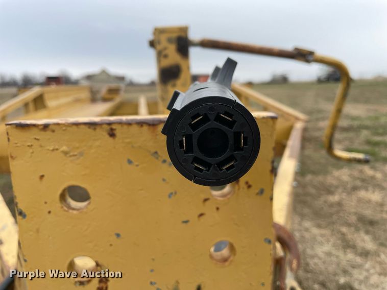 image for item DP3069 2016 Belshe T2-3EB  equipment trailer