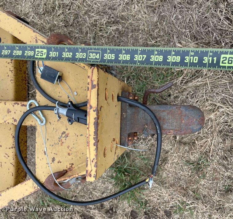 image for item DP3069 2016 Belshe T2-3EB  equipment trailer