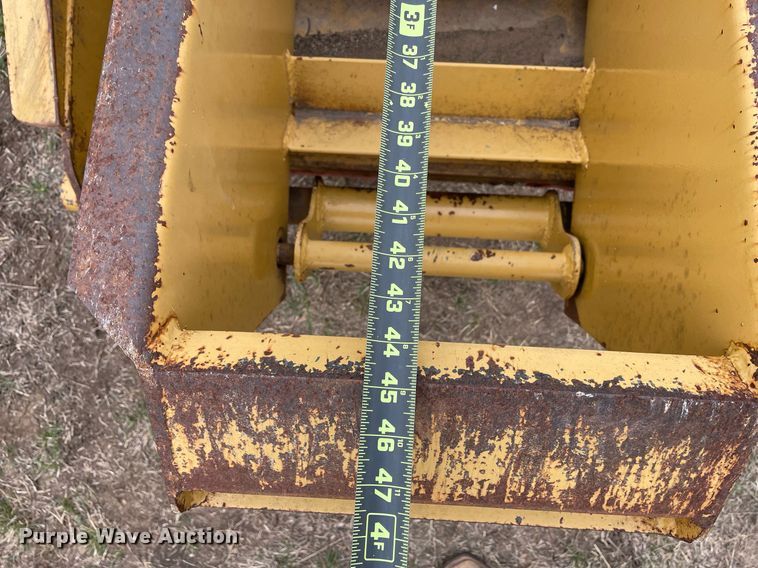 image for item DP3069 2016 Belshe T2-3EB  equipment trailer