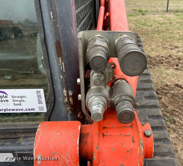 image for item DP3070 2015 Kubota SVL90-2  tracked skid steer loader