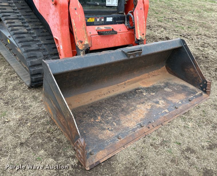 image for item DP3070 2015 Kubota SVL90-2  tracked skid steer loader