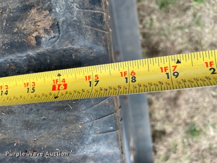 image for item DP3070 2015 Kubota SVL90-2  tracked skid steer loader