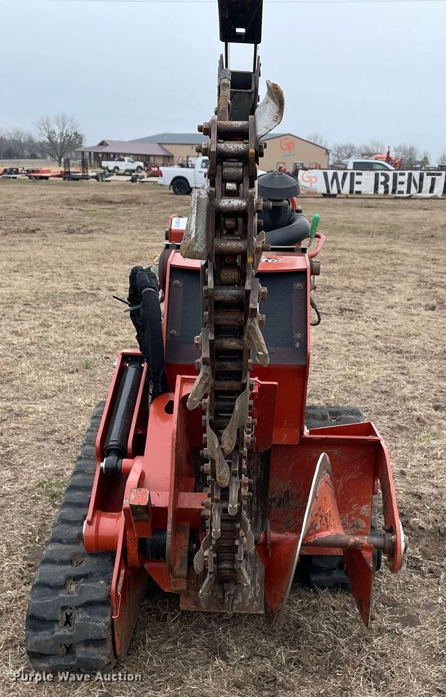 image for item DP3072 2019 Ditch Witch C30X  trencher