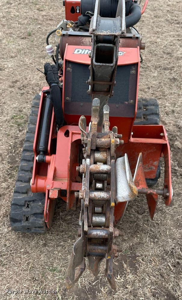 image for item DP3072 2019 Ditch Witch C30X  trencher