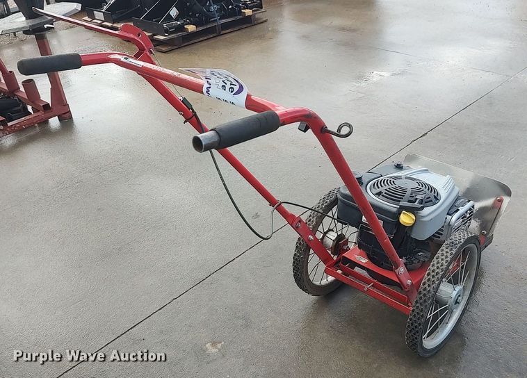 image for item DQ5709 Sarlo SST6  string trimmer