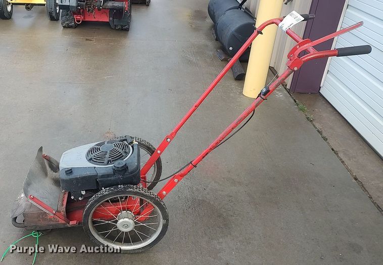 image for item DQ5709 Sarlo SST6  string trimmer