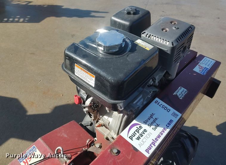 image for item DQ5710 Maxim 07-RMHGU8H  rear tine tiller