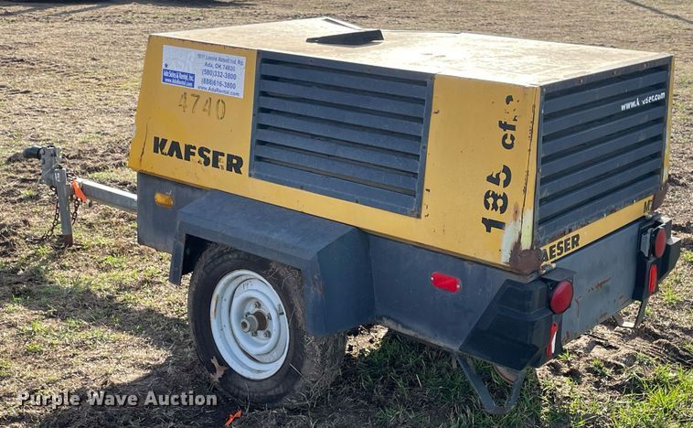 image for item DQ5711 2002 Kaeser M52  air compressor
