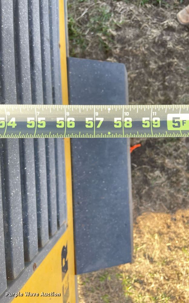 image for item DQ5711 2002 Kaeser M52  air compressor