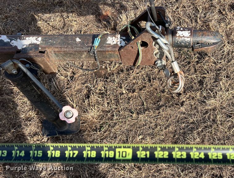 image for item DQ5712 Sullair 185  air compressor