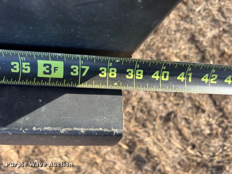 image for item DQ5712 Sullair 185  air compressor