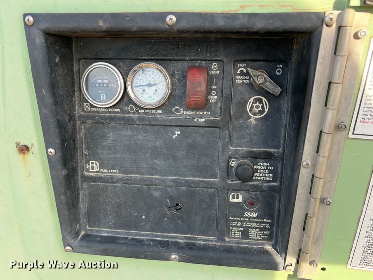 image for item DQ5712 Sullair 185  air compressor