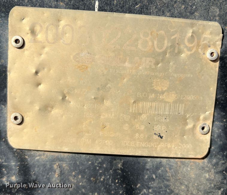 image for item DQ5712 Sullair 185  air compressor